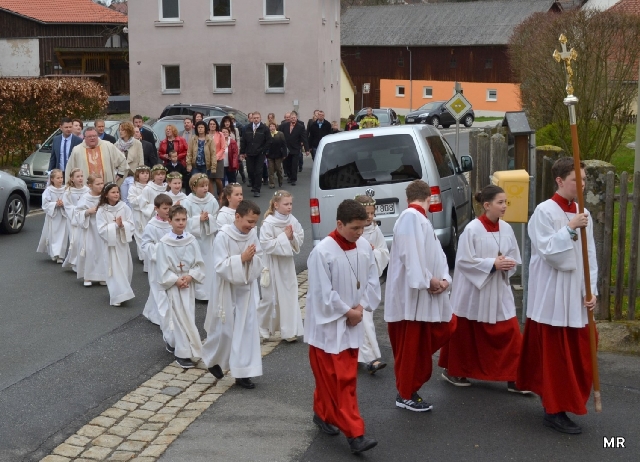 12-04-2015_Erstkommunion_007