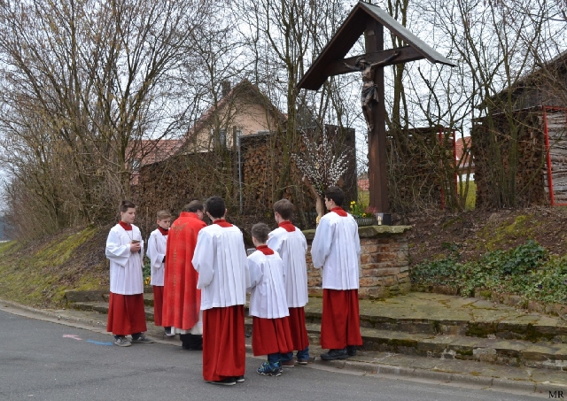 2016-03-20_Palmweihe_Kirchenpingarten_005